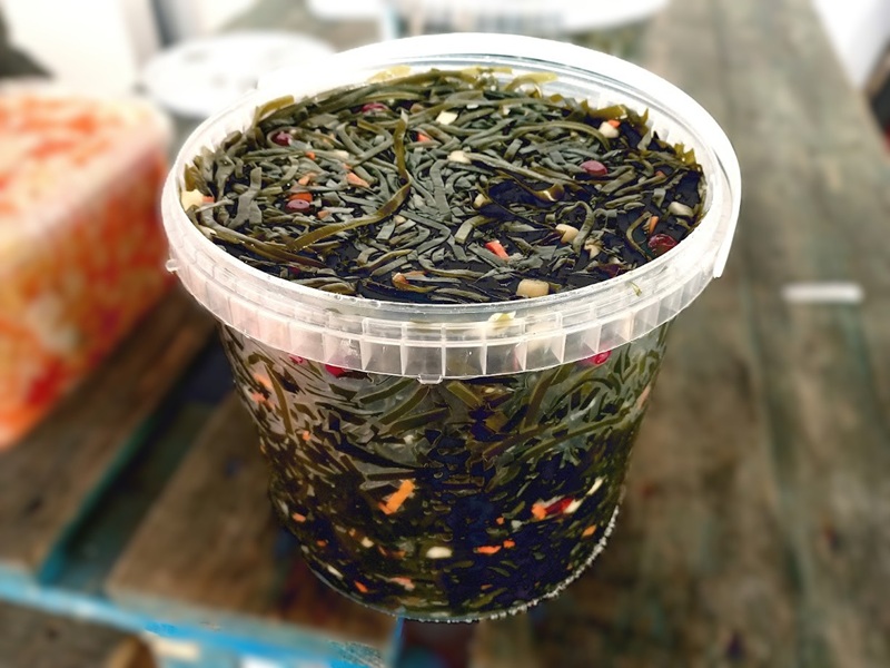 Морская капуста с кальмаром
