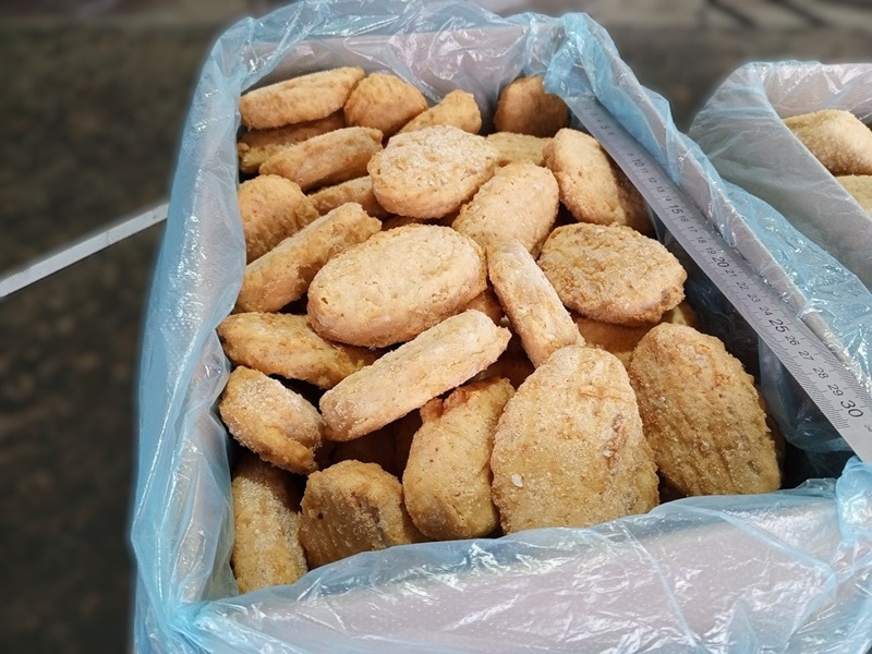 Филе кальмара в кляре штучная заморозка