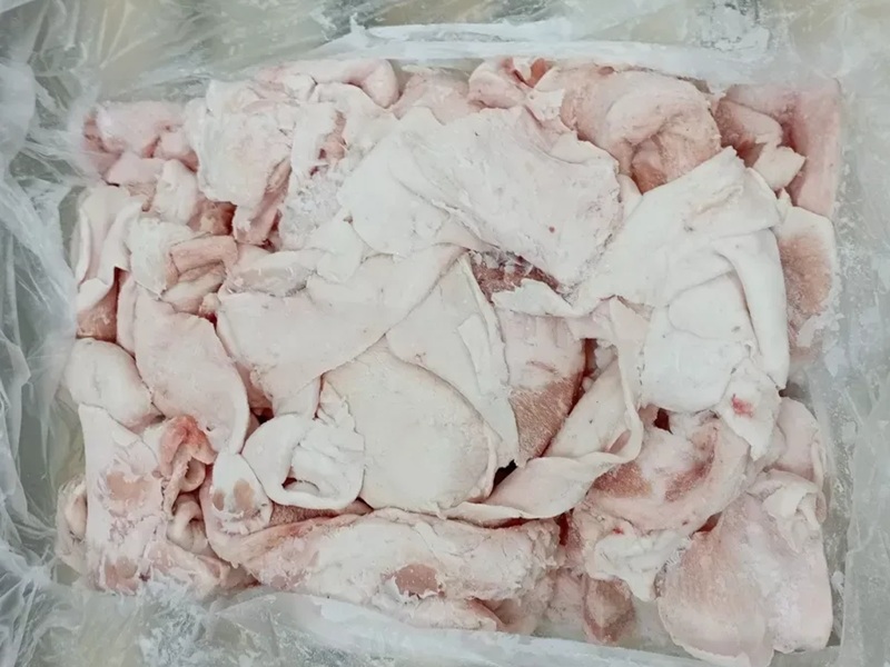 Шпик боковой свежемороженый